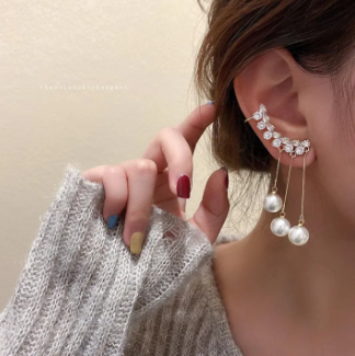 Personality fashion design zircon earrings for women